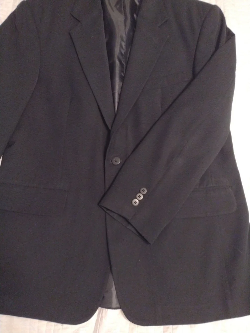 L.L. Bean Mens Black Blazer 42R Fully Lined Two Button Single Vent